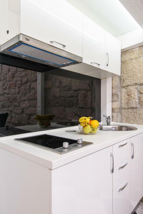 Studio Apartman Rea Trogir Buitenkant foto