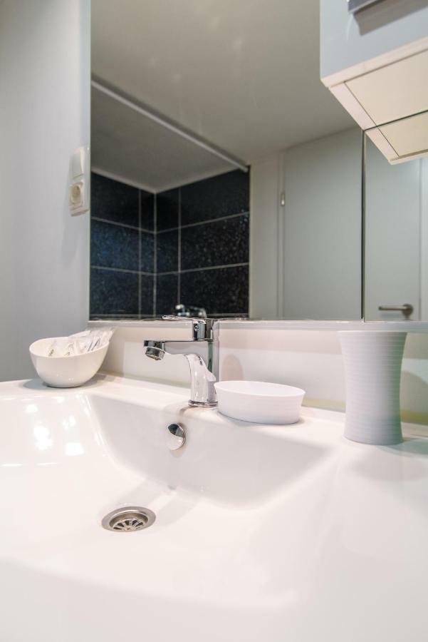 Studio Apartman Rea Trogir Buitenkant foto