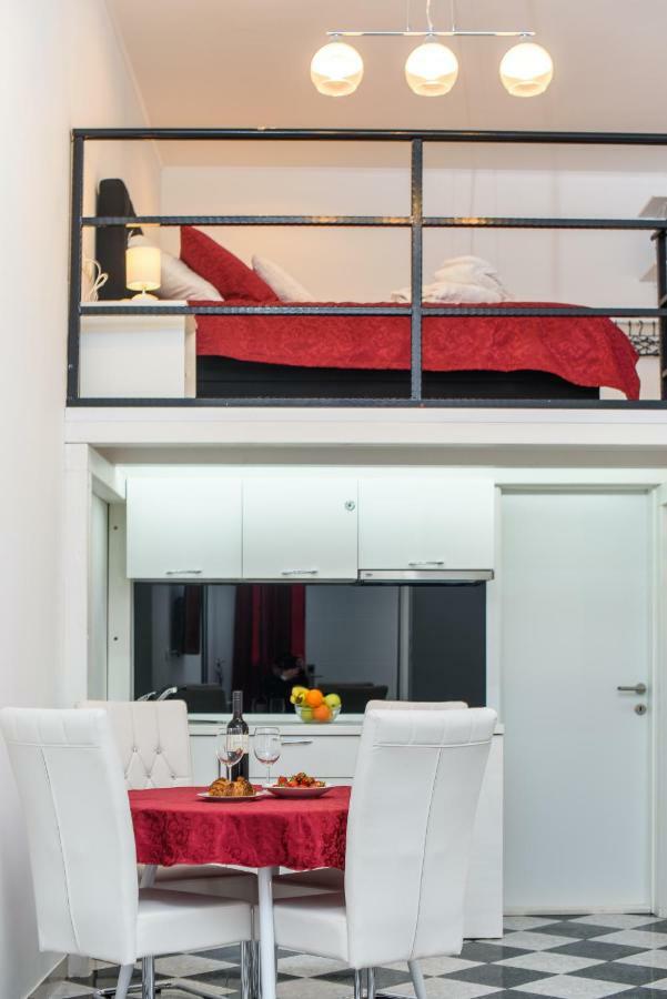 Studio Apartman Rea Trogir Buitenkant foto